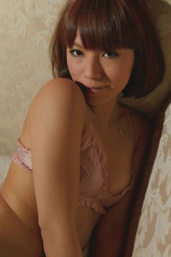 小燕子乾隆双龙戏珠